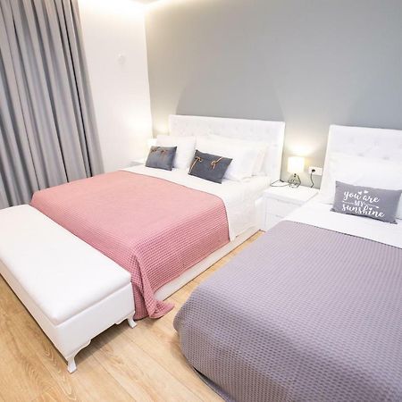 Hotel Elior Tirana Esterno foto